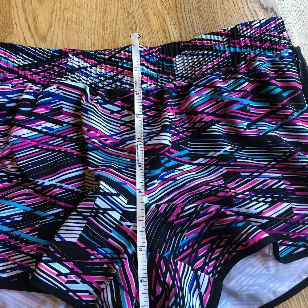 Fabletics Fallon Shorts Digital Print Pattern Size XS